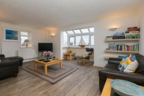 1 Stones Court, Saint Ives